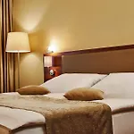 Privilege - Empire Group Appart hôtel 4*