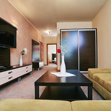 Privilege - Empire Hotels Group Aparthotel 4*