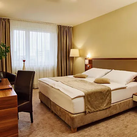 Aparthotel Privilege - Empire Hotels Group 4*