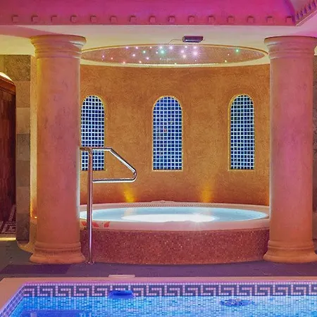 Aparthotel Privilege - Empire Hotels Group