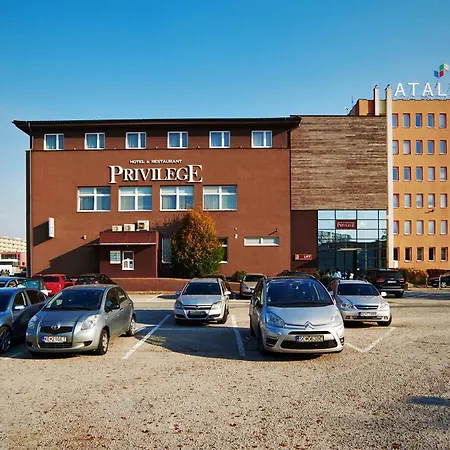 Privilege - Empire Hotels Group Aparthotel Košice