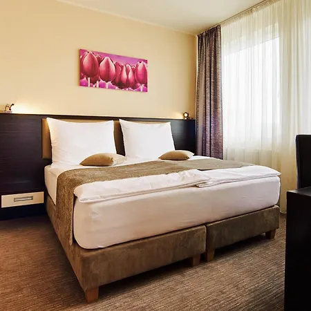 Privilege - Empire Hotels Group 4*