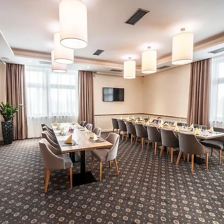 Aparthotel Privilege - Empire Hotels Group 4*