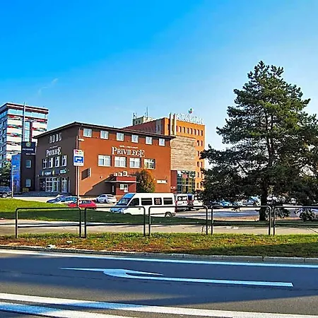 Privilege - Empire Group Lejlighedshotel Košice