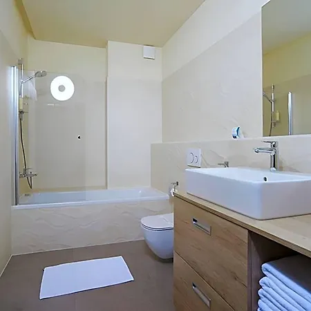 Privilege - Empire Group Lejlighedshotel